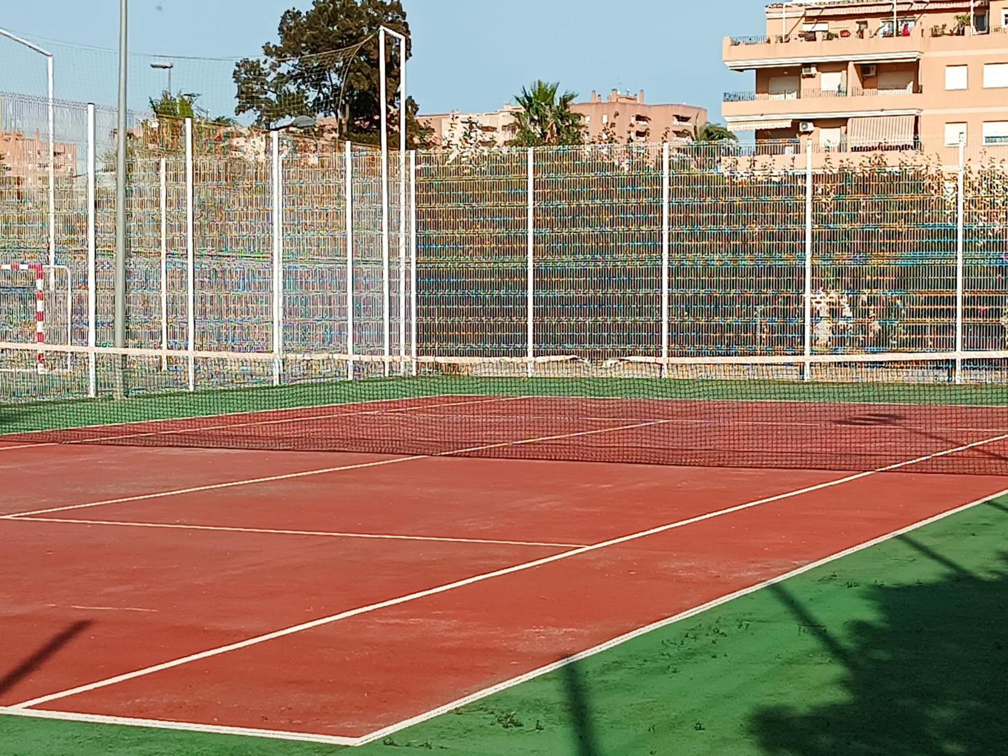 Playa Cannet 20 Km Valencia Piscina Tennis Canet d'En Berenguer Εξωτερικό φωτογραφία