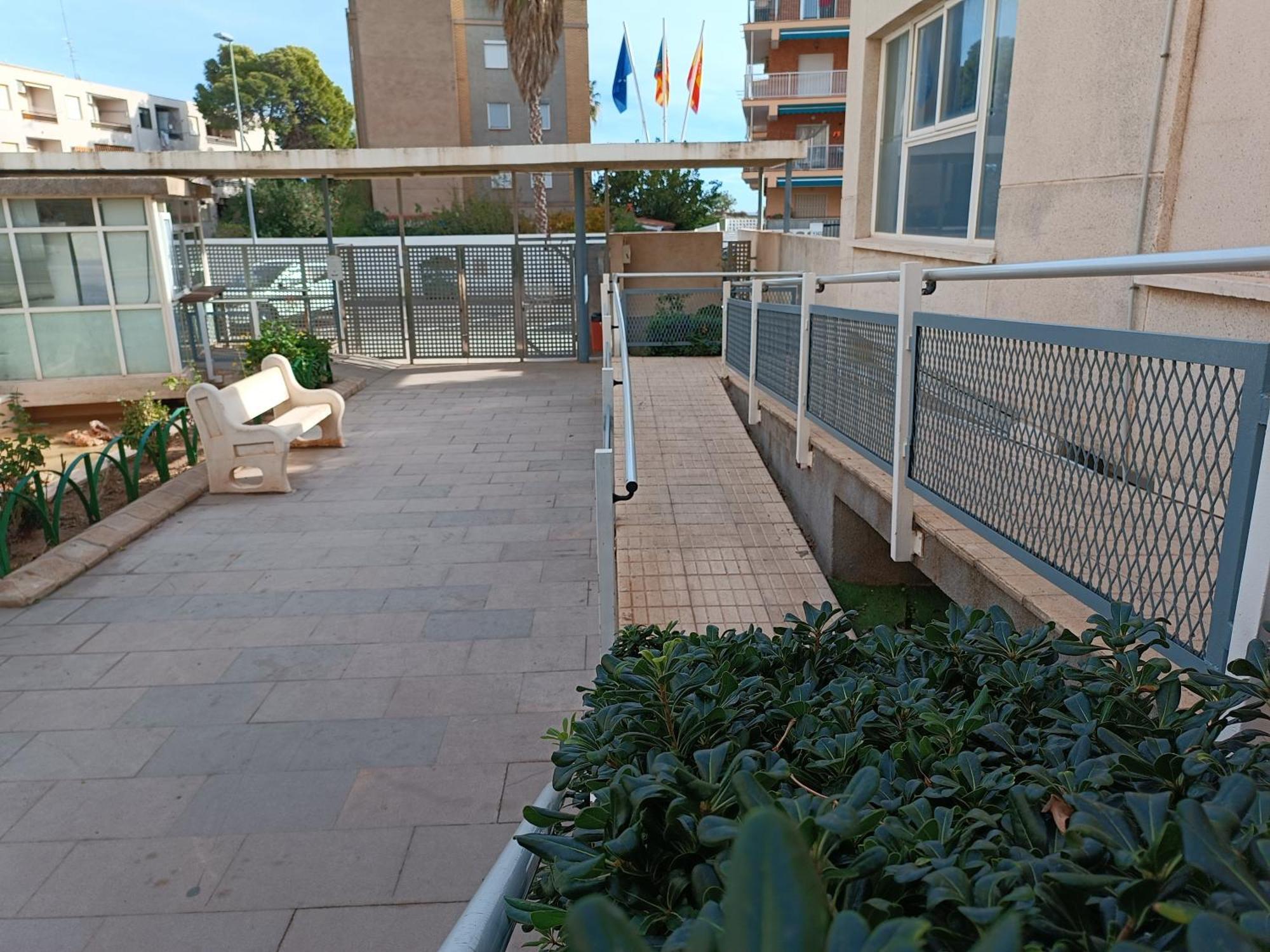 Playa Cannet 20 Km Valencia Piscina Tennis Canet d'En Berenguer Εξωτερικό φωτογραφία